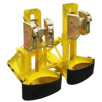 2DCM-G全新萬向節(jié)重載型叉車用油桶搬運(yùn)夾具
